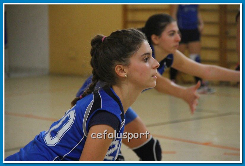 121144 volley 132_tn.jpg